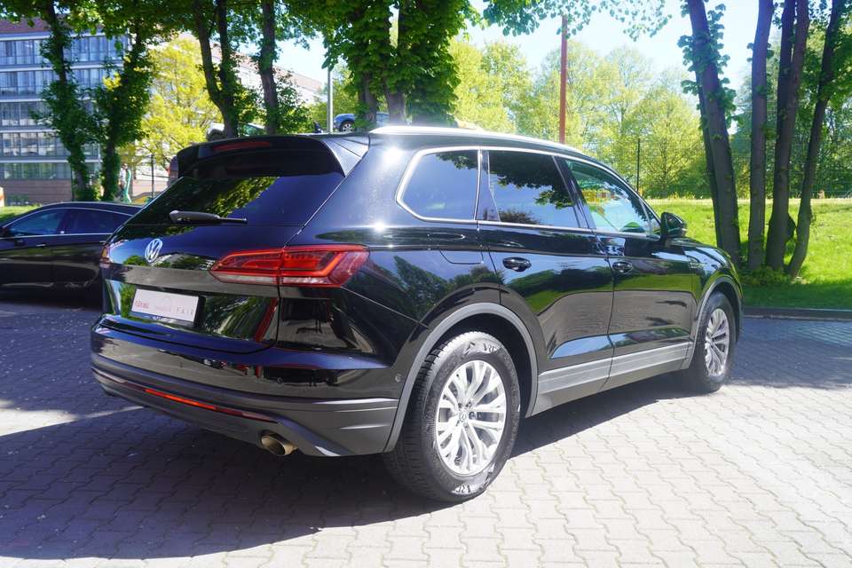 Car picture 6