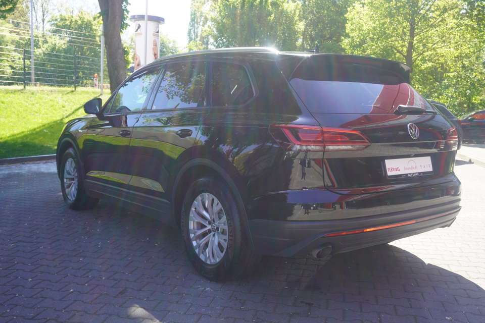 Car picture 8