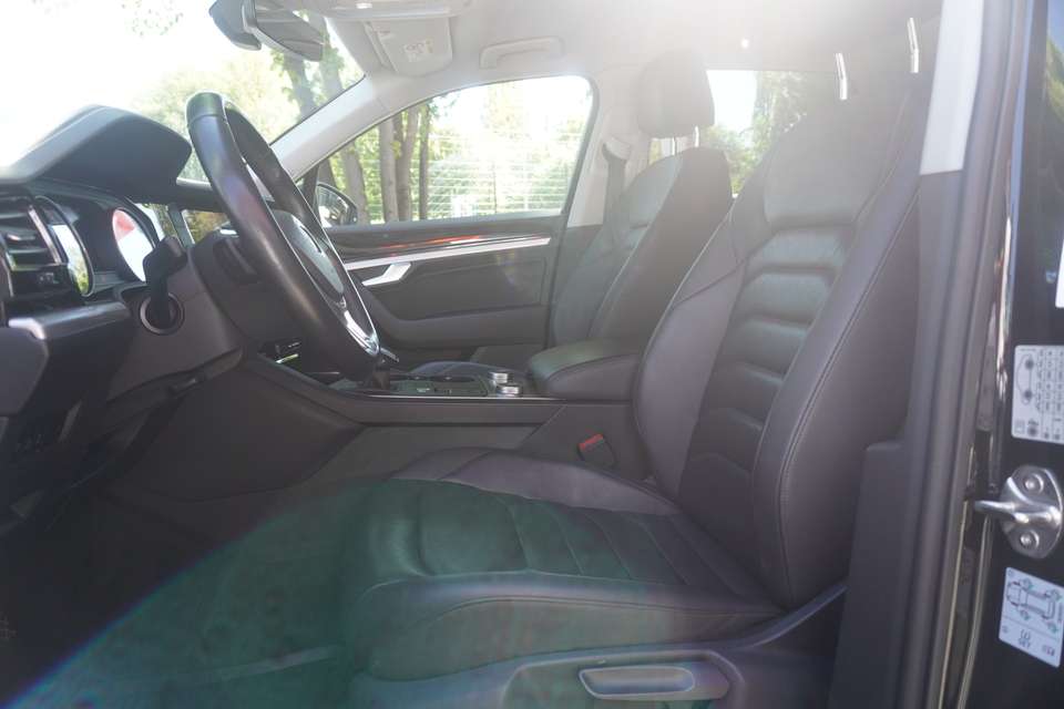 Car picture 11