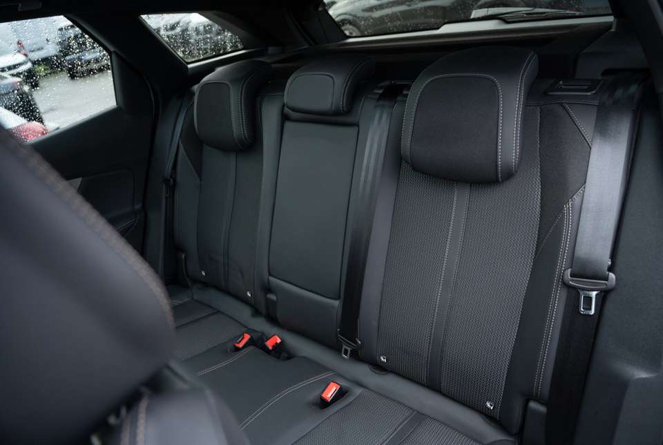 Car picture 9