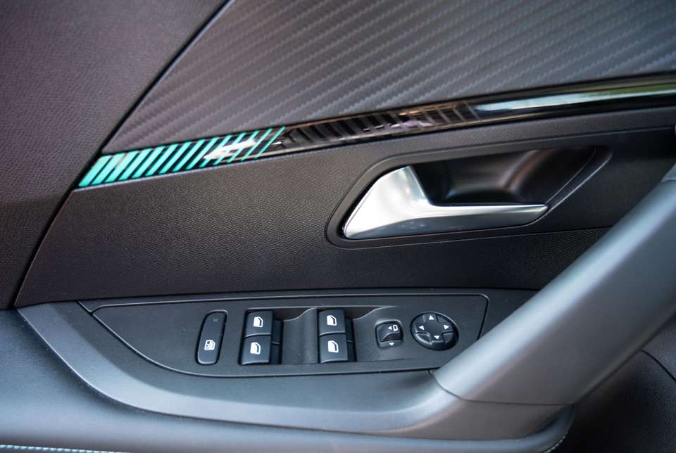 Car picture 9