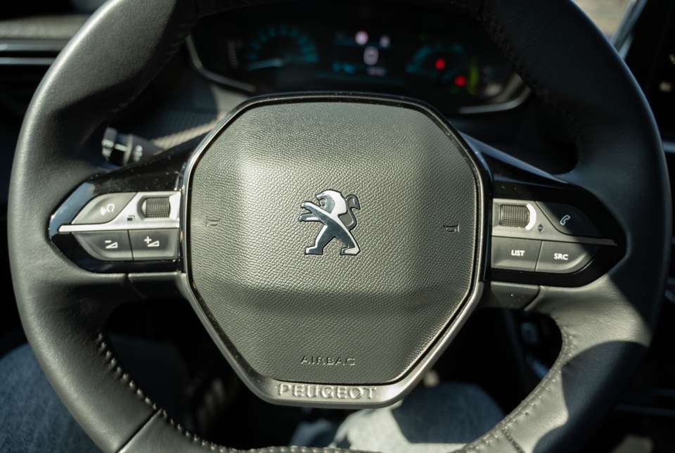 Car picture 11
