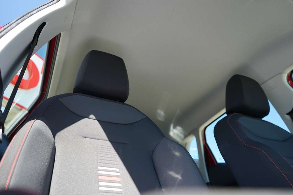 Car picture 11