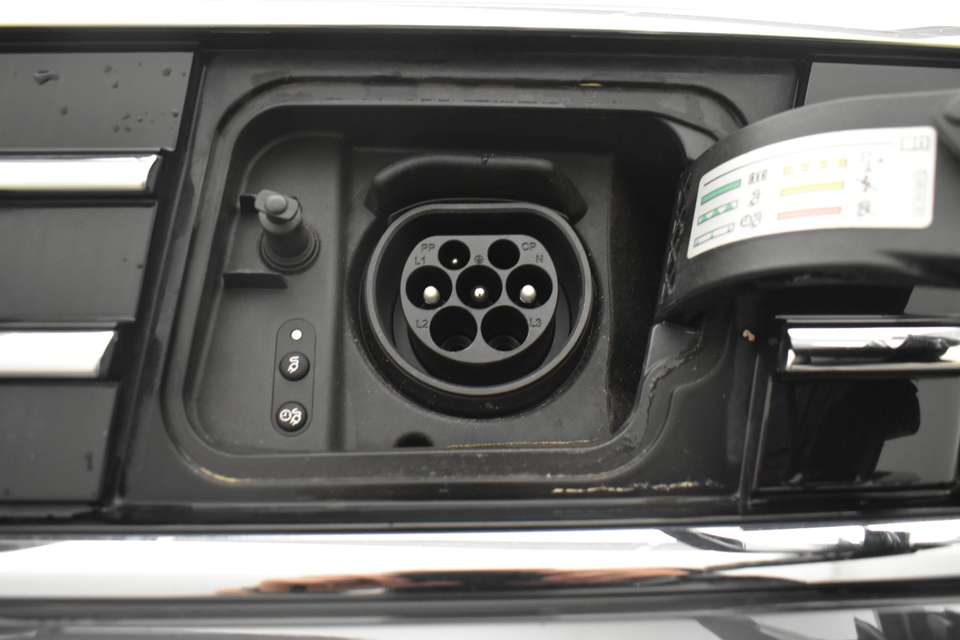 Car picture 9