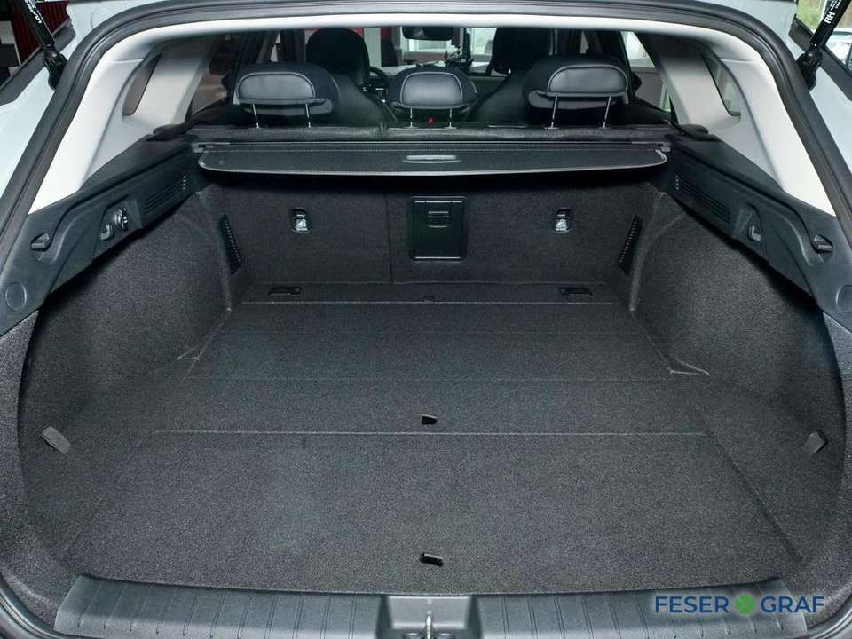 Car picture 9