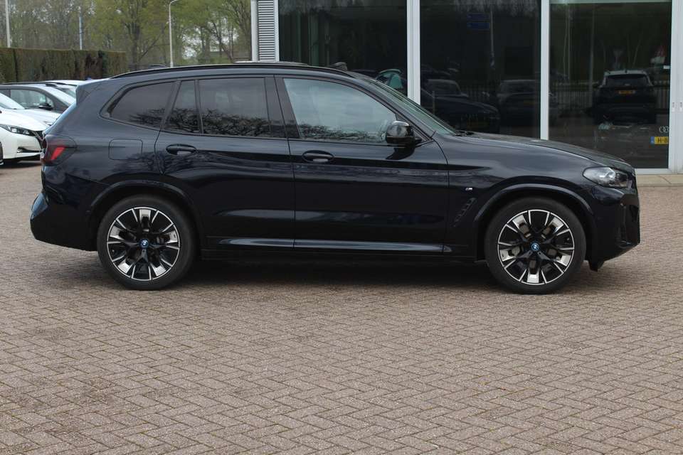Car picture 3
