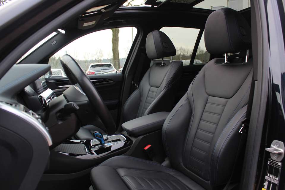 Car picture 4