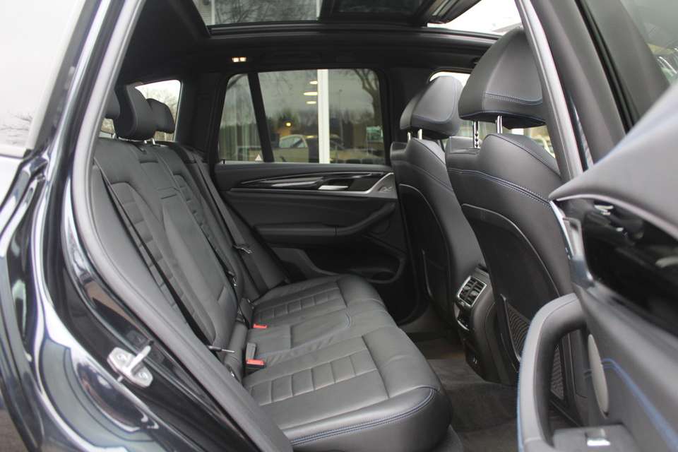 Car picture 8
