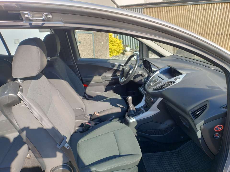 Ford B-Max - Imagem 8