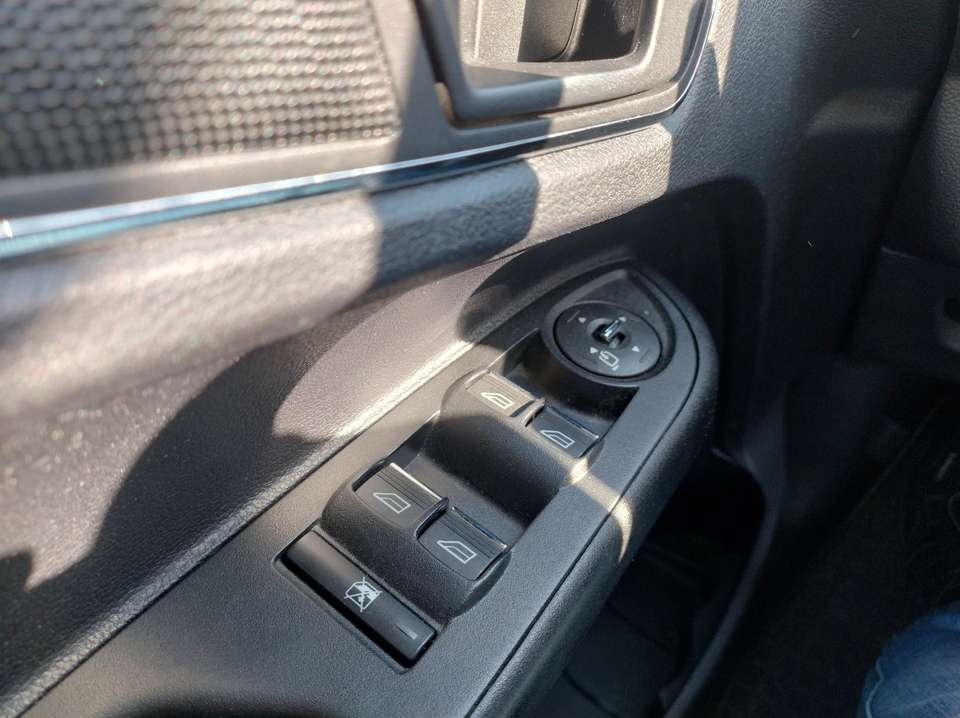 Ford B-Max - Imagem 9