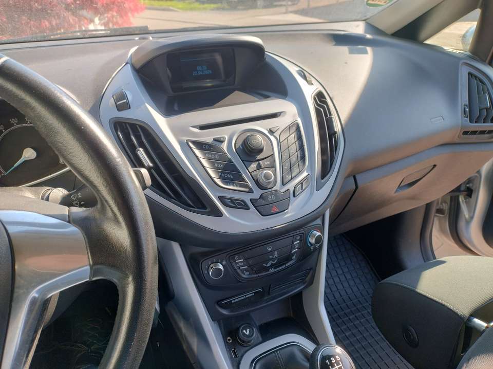 Ford B-Max - Imagem 14