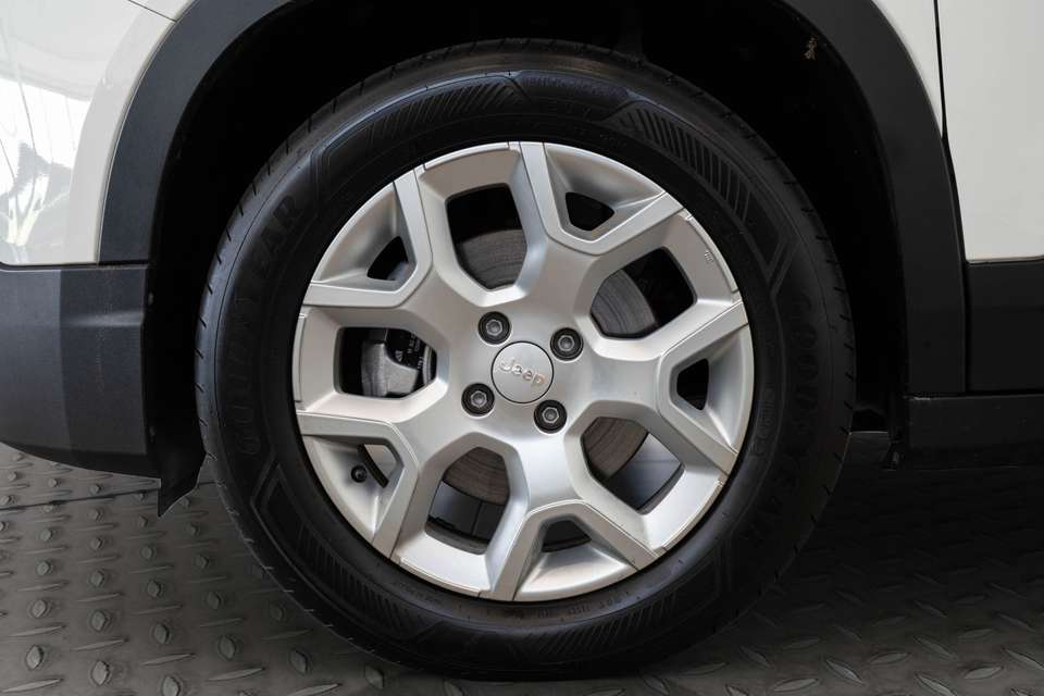 Car picture 6