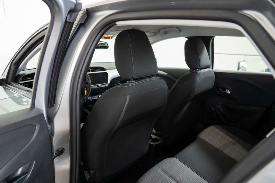 Car picture 9