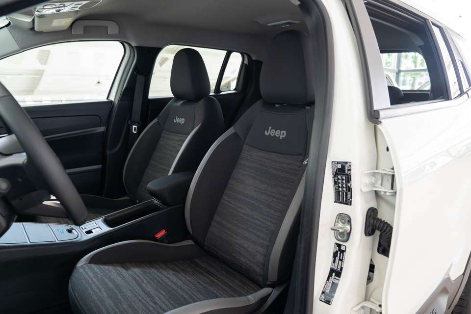Car picture 11