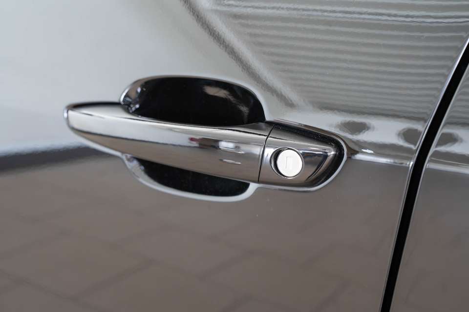 Car picture 11