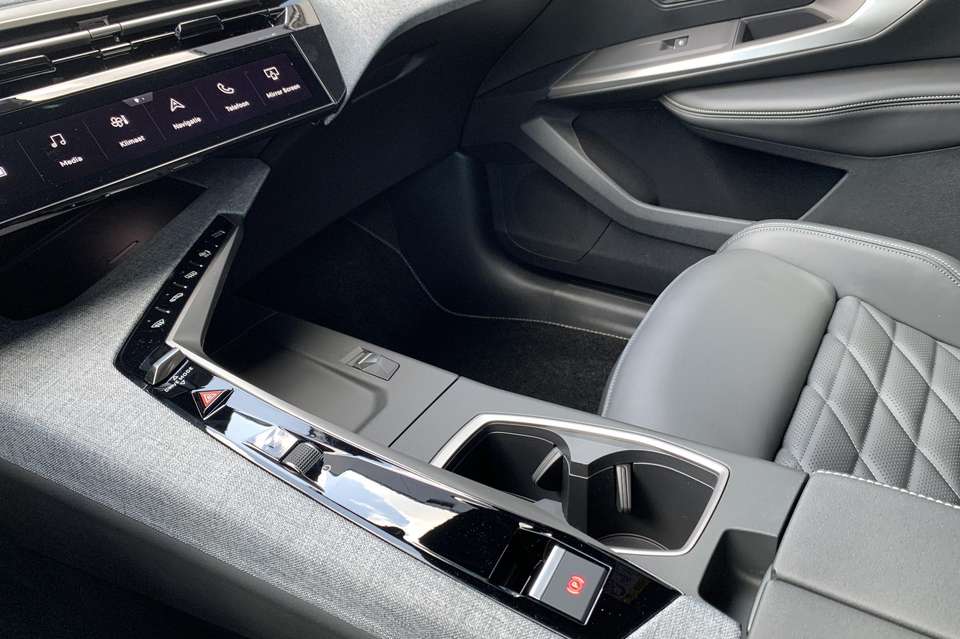 Car picture 12