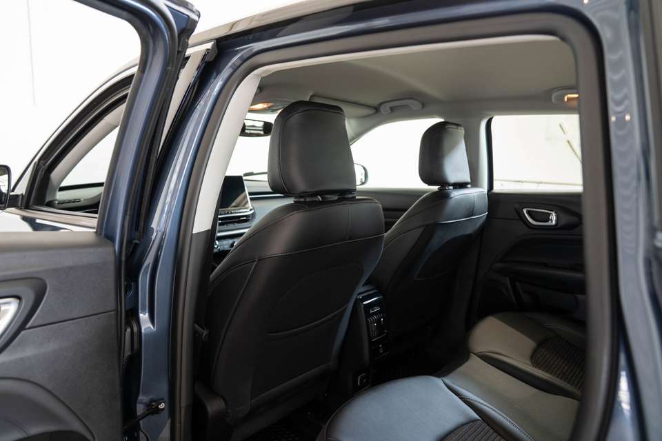 Car picture 12