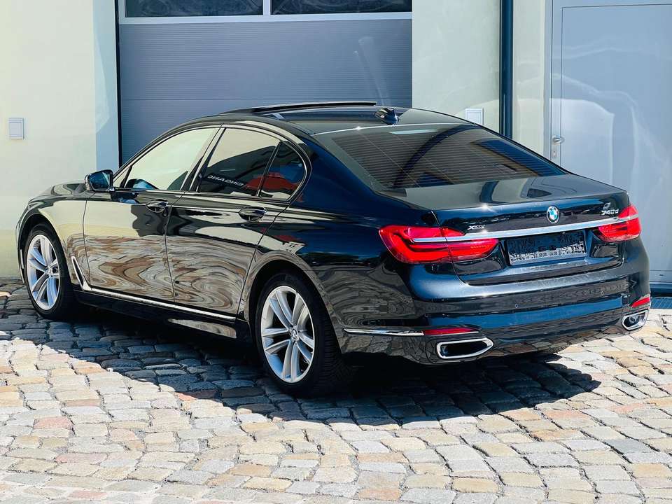 BMW 740 - Imagem 4