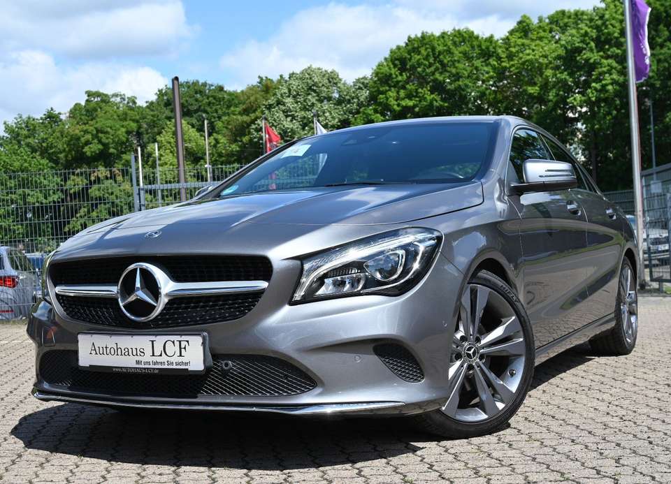 Mercedes-Benz CLA 180 - Imagem 1
