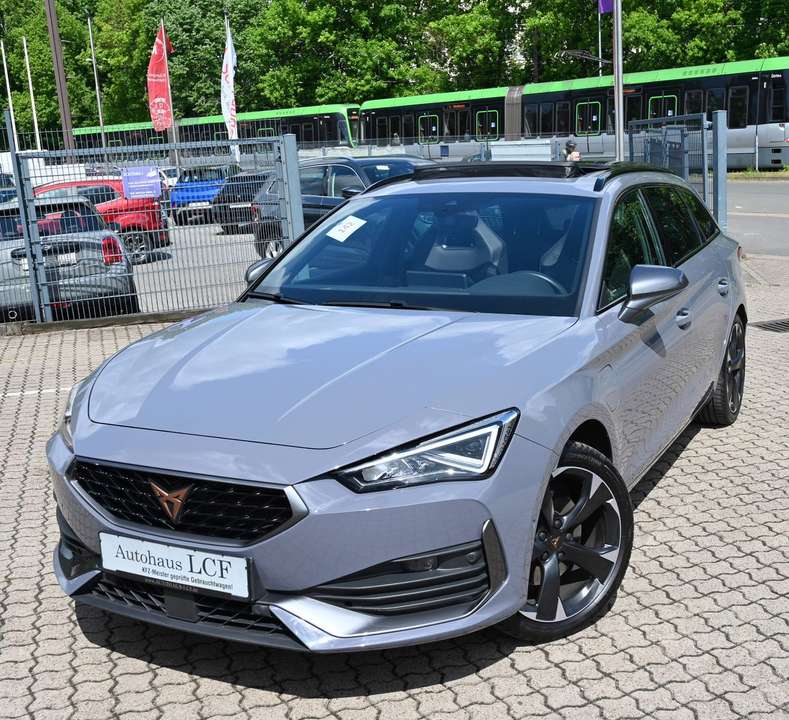CUPRA Leon - Imagem 1