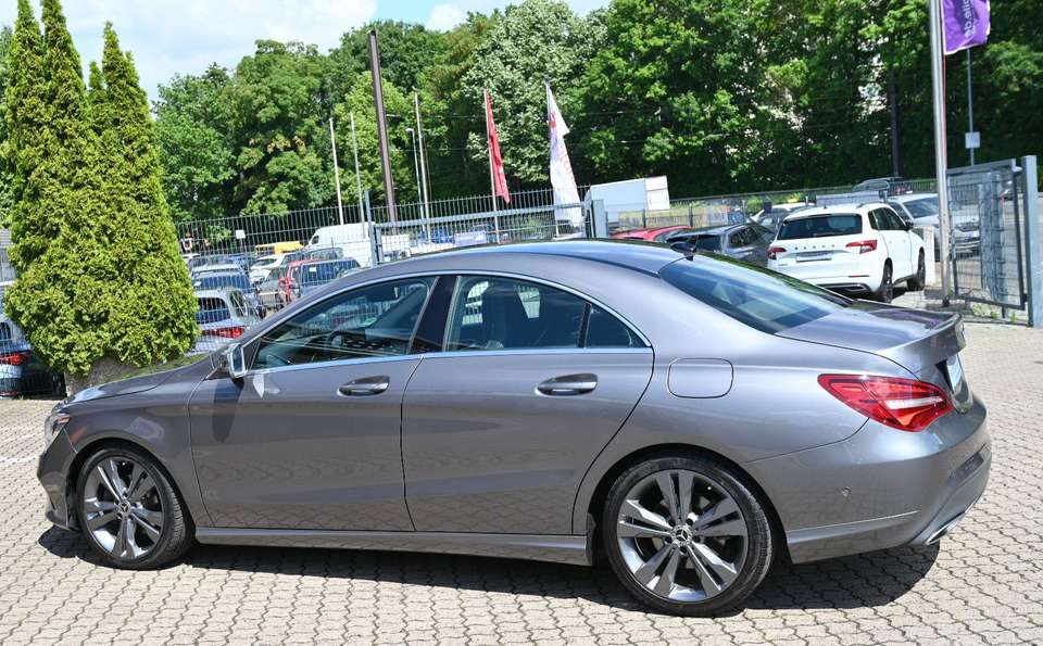 Mercedes-Benz CLA 180 - Imagem 4