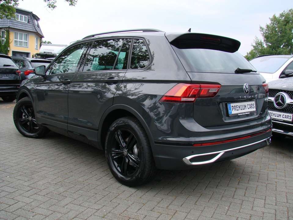 Car picture 4
