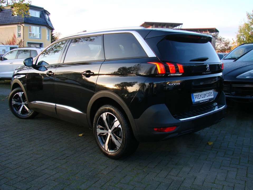 Car picture 6