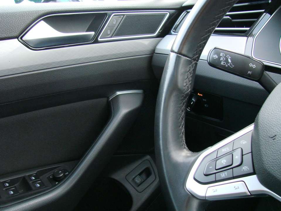 Car picture 9