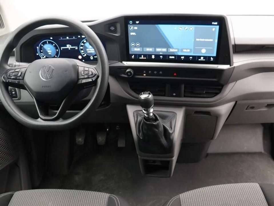 Volkswagen T7 Transporter - Imagem 9