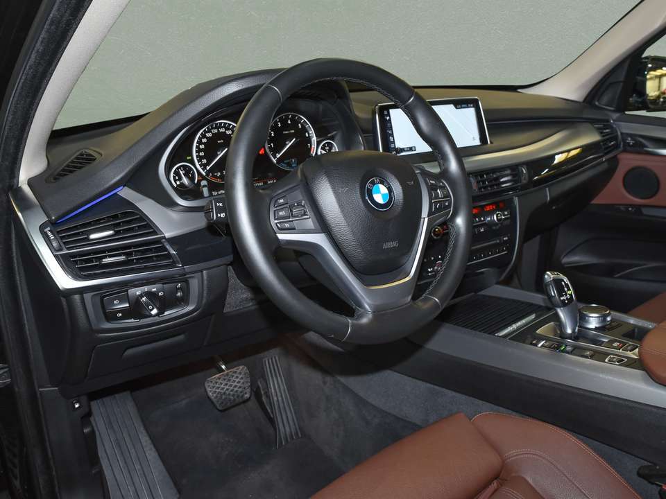 BMW X5 - Imagem 7