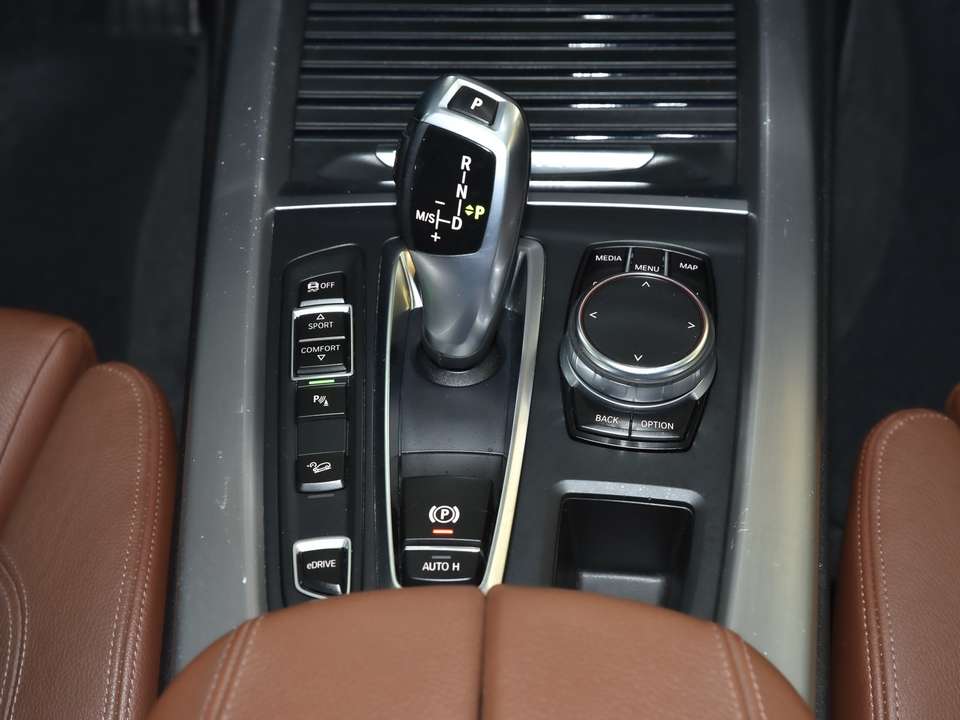 BMW X5 - Imagem 9