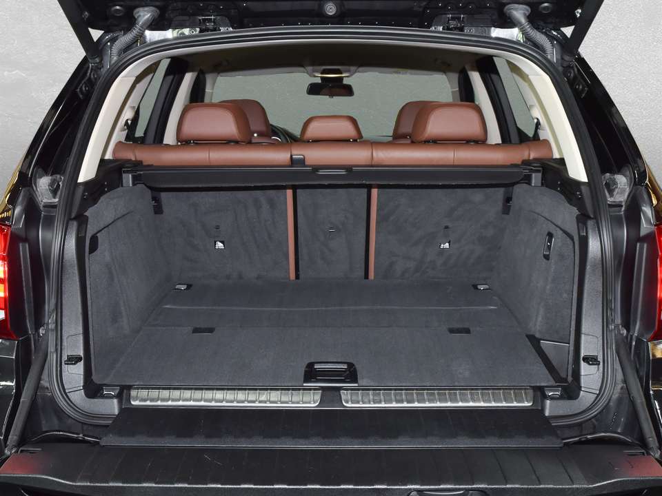 BMW X5 - Imagem 14