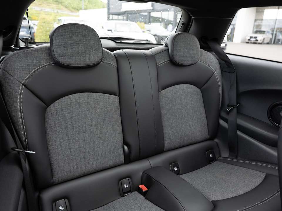 MINI Cooper SE - Imagem 9