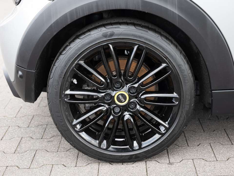 MINI Cooper SE - Imagem 10