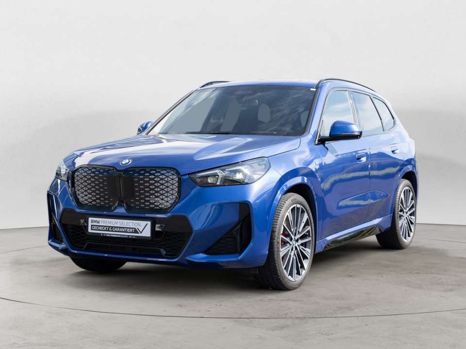 BMW iX1 - Imagem 2