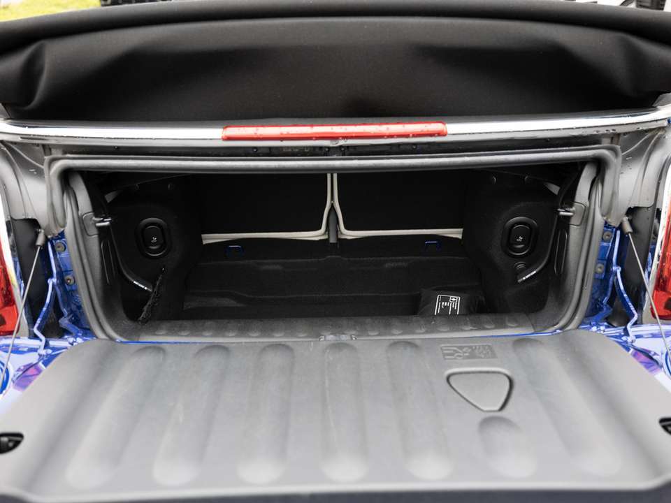 MINI Cooper Cabrio - Imagem 11