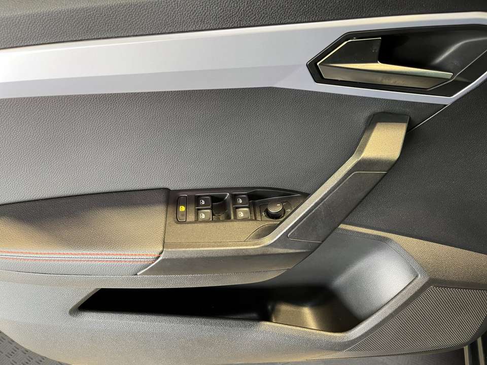 SEAT Ibiza - Imagem 13