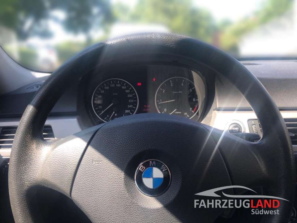 BMW 318 - Imagem 8