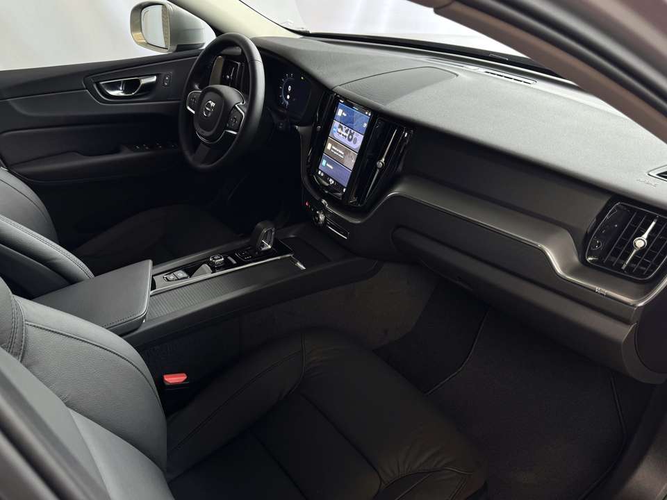 Volvo XC60 - Imagem 7