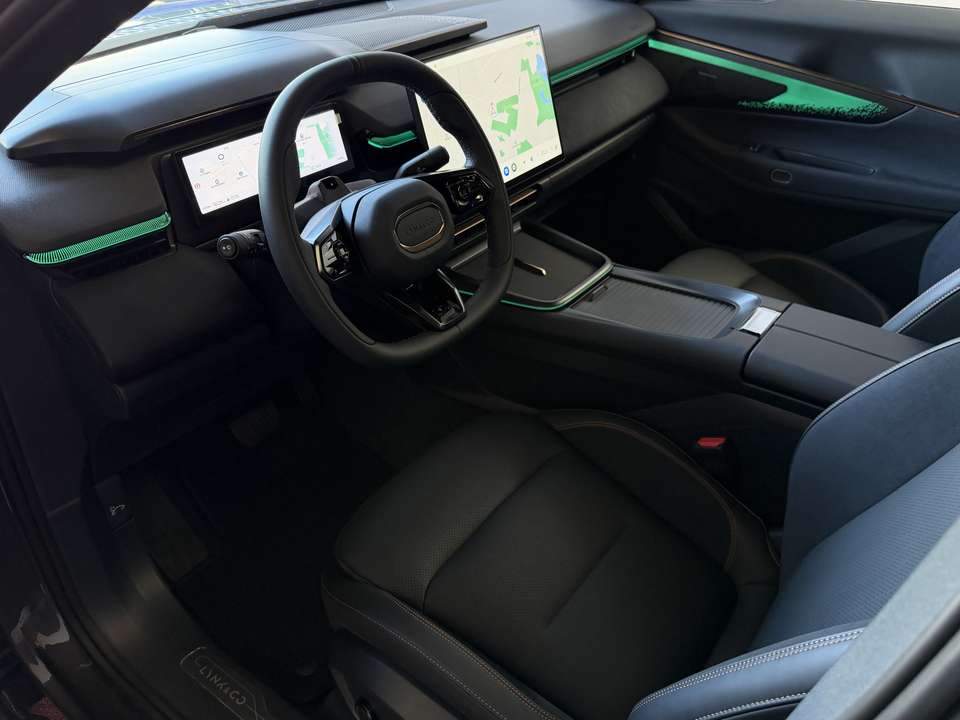 Car picture 9