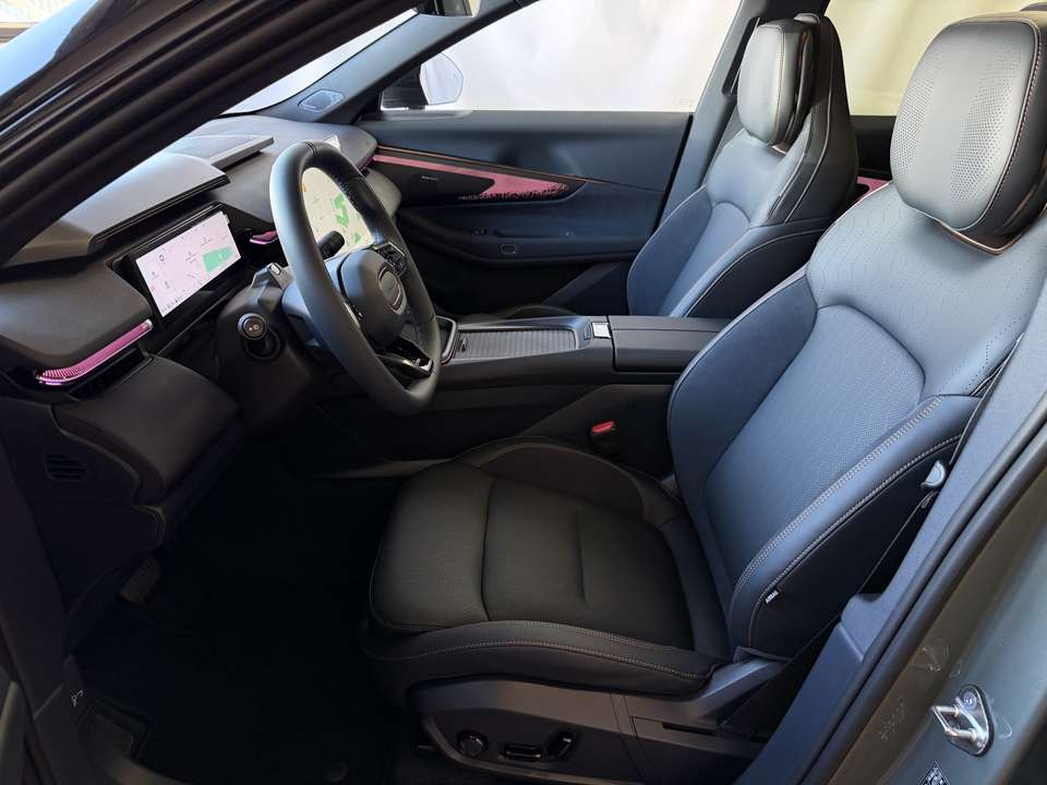 Car picture 17