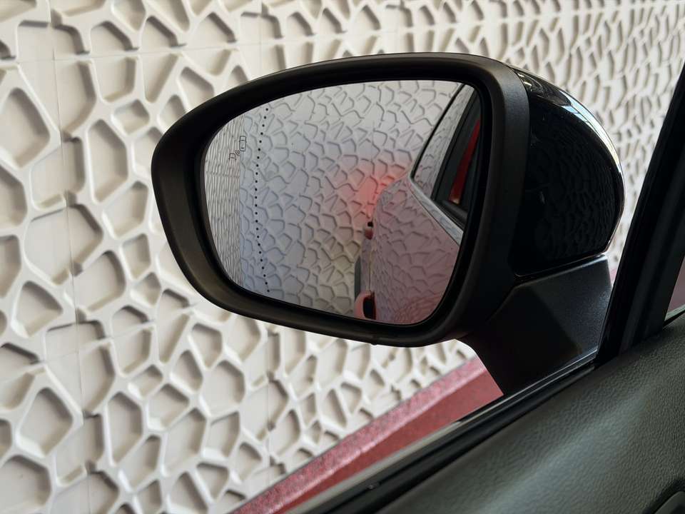 Car picture 18