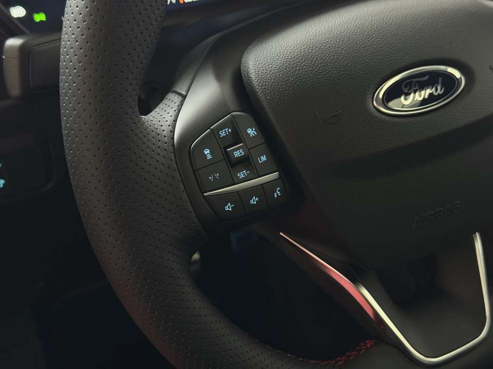 Ford Kuga - Imagem 15