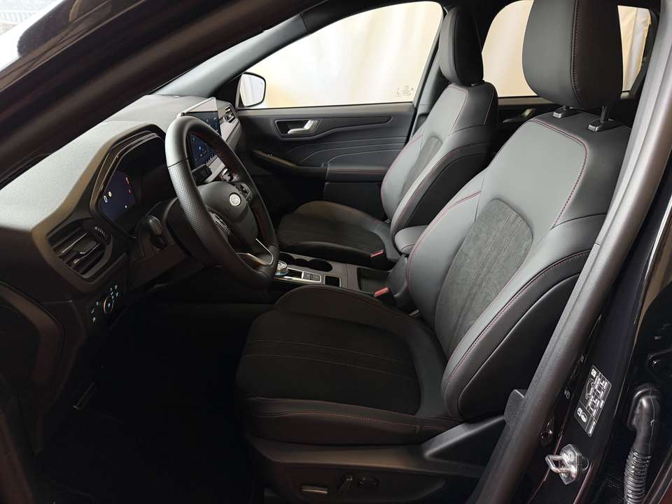 Ford Kuga - Imagem 17