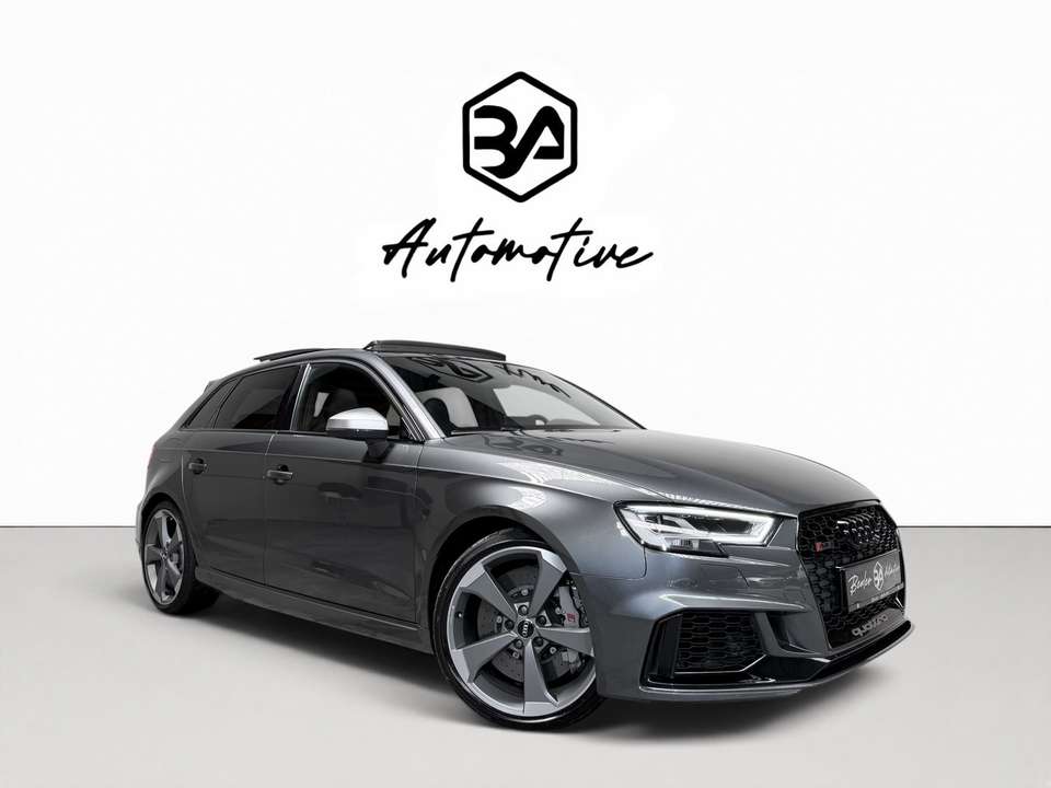 Audi RS3 - Imagem 1