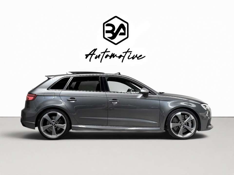 Audi RS3 - Imagem 7