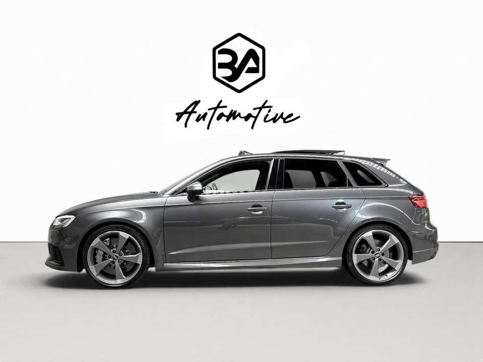 Audi RS3 - Imagem 8