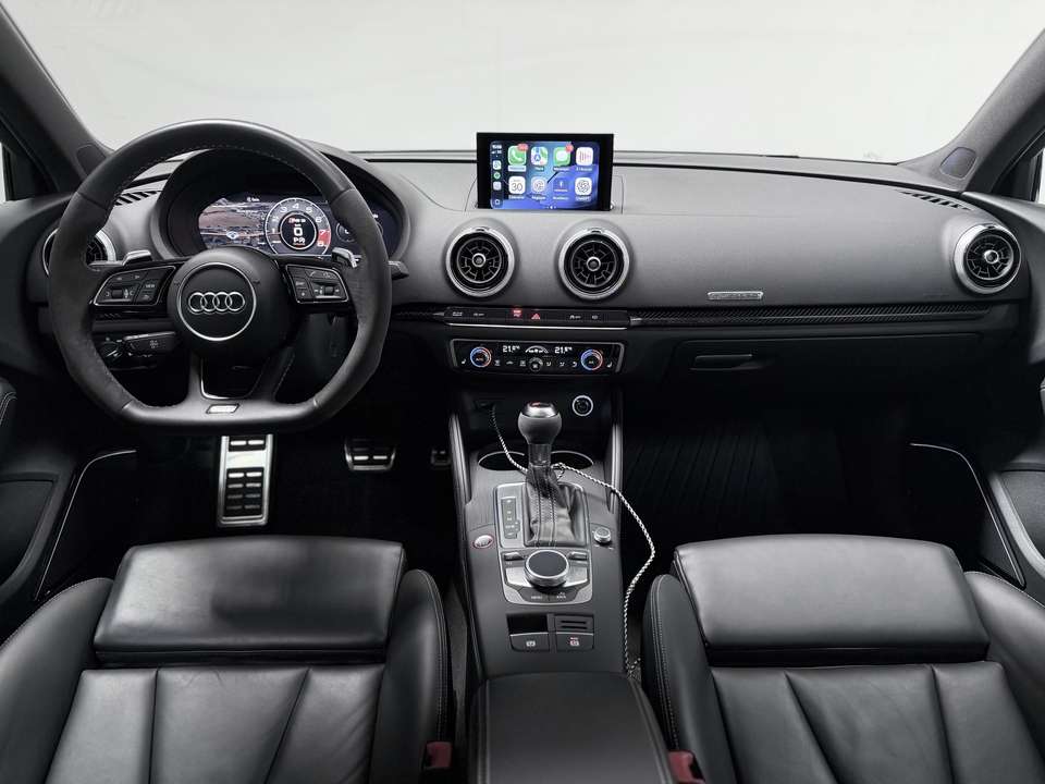 Audi RS3 - Imagem 10