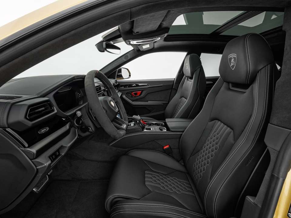 Lamborghini Urus - Imagem 5