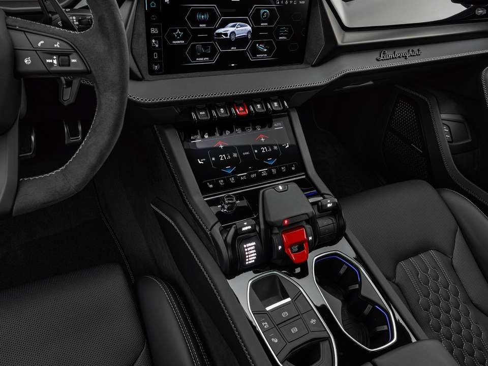 Lamborghini Urus - Imagem 9